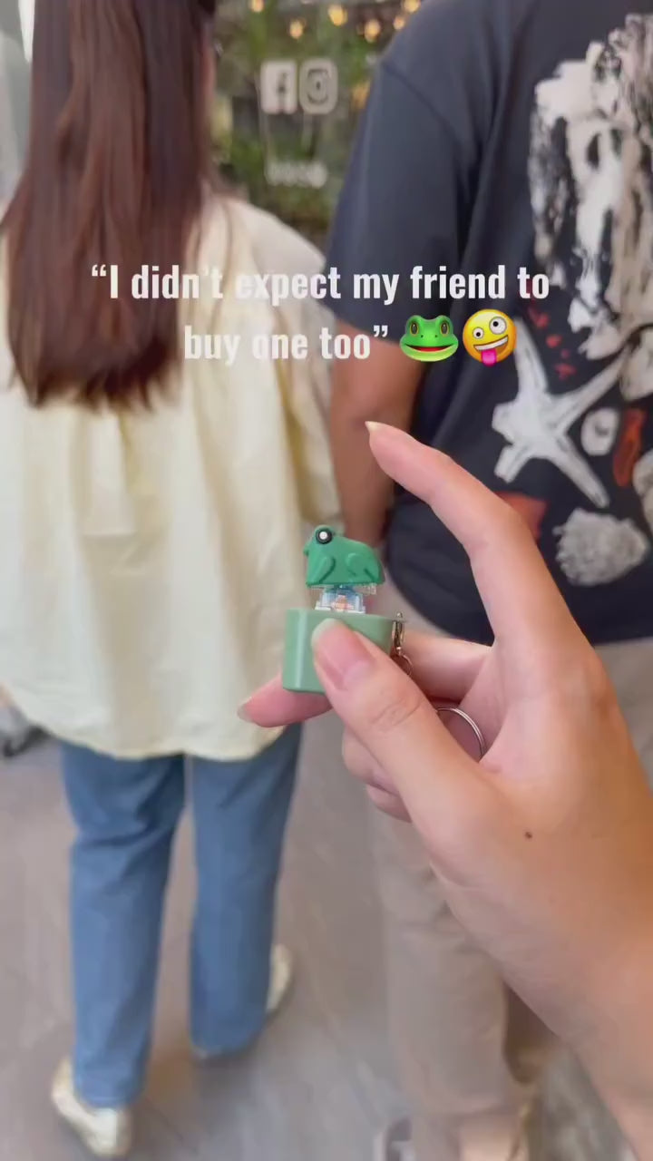 Croaking Frog Keychain - Cute Fidget Toy for Anxiety & Stress Relief